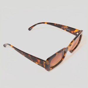 NWT Fantas-eyes Retro Narrow Sunglasses